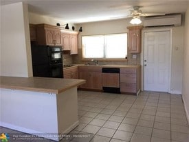 3204 NE 8th St Pompano Beach FL Apartments