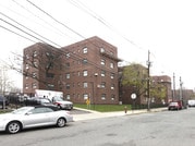 Oaks at Westminster Apartamentos