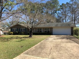 3 Bedroom Single-Family Home for Rent $995
