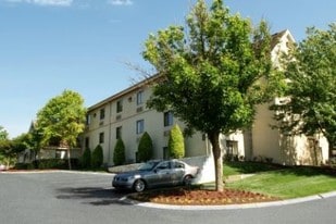 Furnished Studio – Nashville - Brentwood