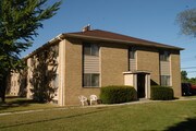 4138 S 51st St Milwaukee WI Apartments