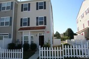 3 Bedroom Townhome for Rent $1250