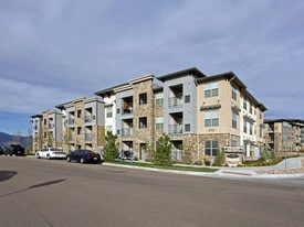 Vue 21 Apartments