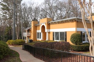 Hidden Villas Apartments