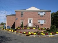 Kings Gardens Apartments