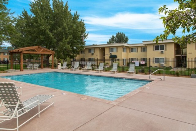 Copper Chase Apartments Rentals Colorado Springs, CO