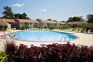 Thalia Gardens Apartments and Townhomes