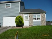 2 Bedroom Townhome for Rent $1200
