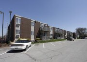 Cedarwood Apartments