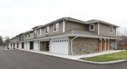 Pinewood Park Villas Apartments