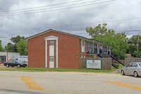 2407 Old Alvin Rd Apartments