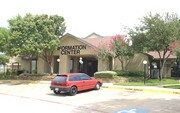 Hulen Oaks Apartments
