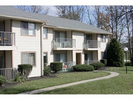 Rolling Hills Apartments