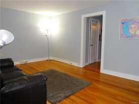 2319 Loring Pl N Bronx NY Apartments