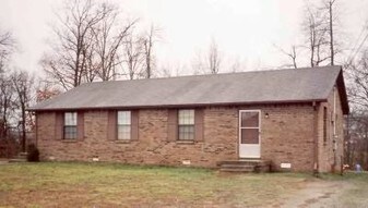 356 Ryder Ave Clarksville TN Apartments
