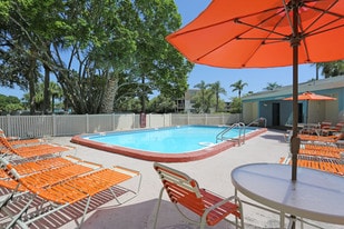 Emerald Pointe Apartment Homes