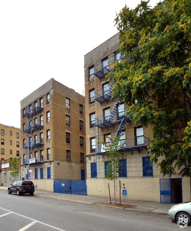 4589-park-ave-bronx-ny-10458-rentals-bronx-ny-apartments