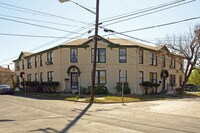 204 E Dewey Pl Apartments