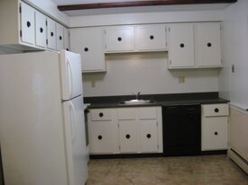 6 Notch Rd Ext Bolton CT Apartments