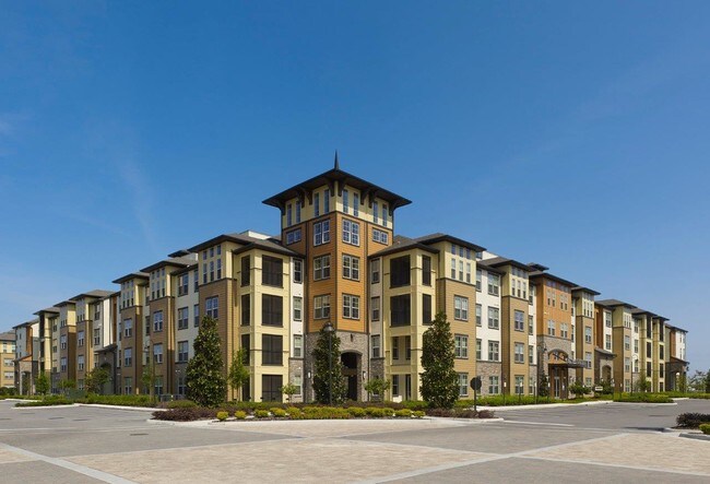 The Courtney at Universal Boulevard Apartments