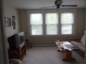 16 Morris Ave Riverdale NJ Apartments