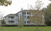 Colonial Village at Waterford Apartments