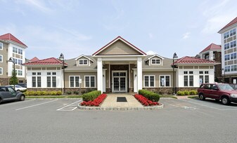 Vermella Lyndhurst Apartments