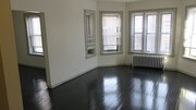 6721 S Paxton Ave Chicago IL Apartments