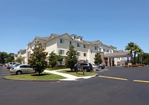 Covenant on the Lakes Senior Apartments