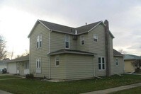 422 N 2nd St Apartments