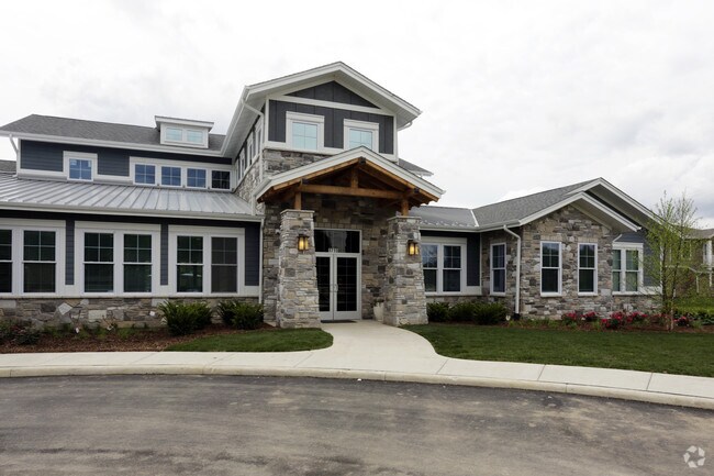 The Lakes of Valparaiso Apartments