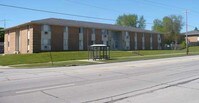 5211 52nd St Apartments