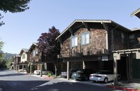 2770 Estates Ave Apartments