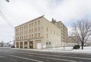 700 Central Apartments