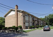 Ravenscroft Apartments