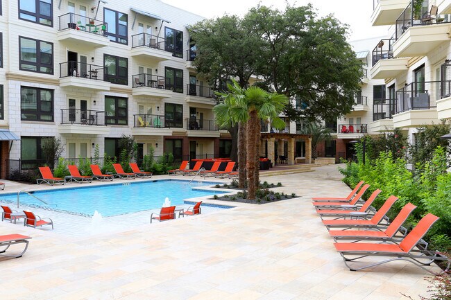 South Shore District Apartments