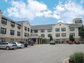 Furnished Studio – Rochester - South