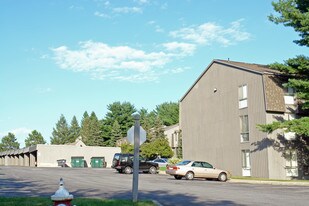 Regency Park Apartments