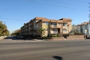 Royal Garden Kittridge Apartments