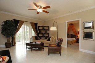 Marquesa Apartments