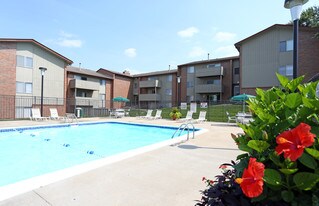 Country Club Village Apartments
