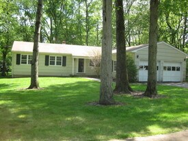 4 Bedroom Single-Family Home for Rent $2500