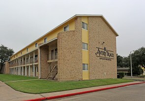 Avery Trace Apartments