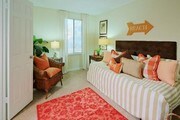 Colonial Village at Greentree Apartments