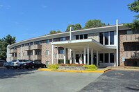 Columns IV Apartments