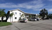 Coral Woods & Rocks Apartments