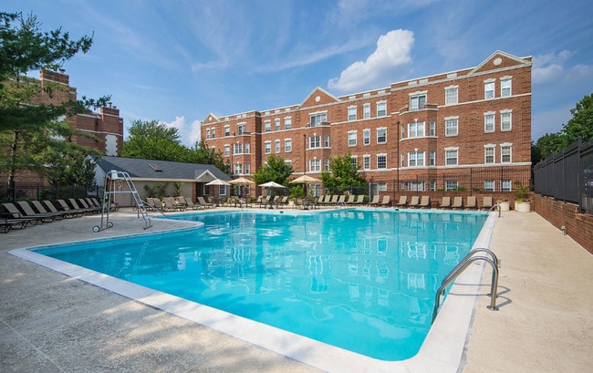 Vaughan Place Apartments