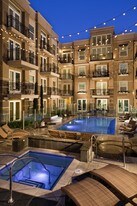La Belle At Hollywood Tower Apartments