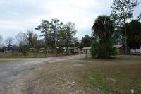 S Of US Hwy 1 Apartments