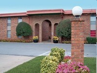 The Villas on Meridian Apartments